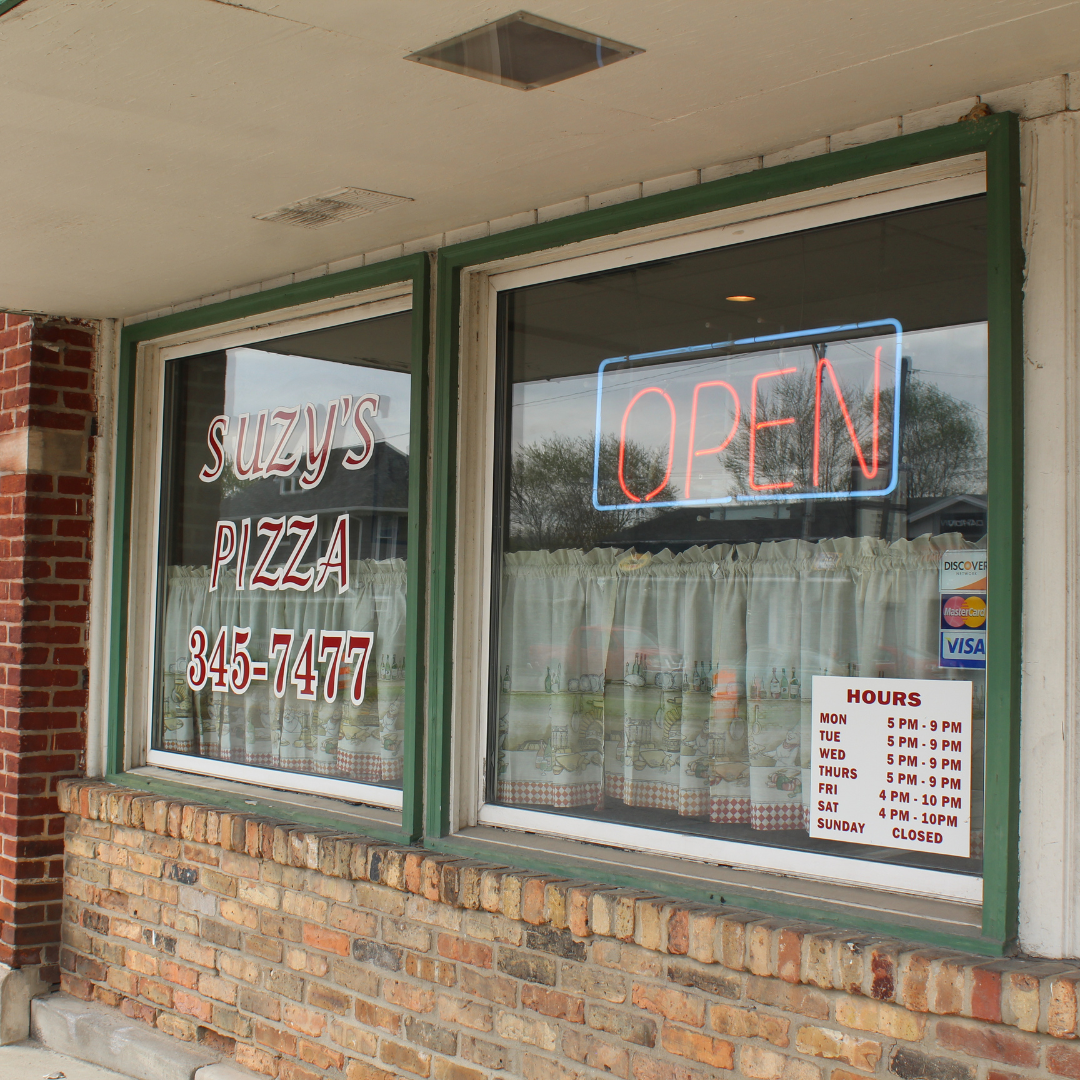 Suzy's Pizza Knightstown